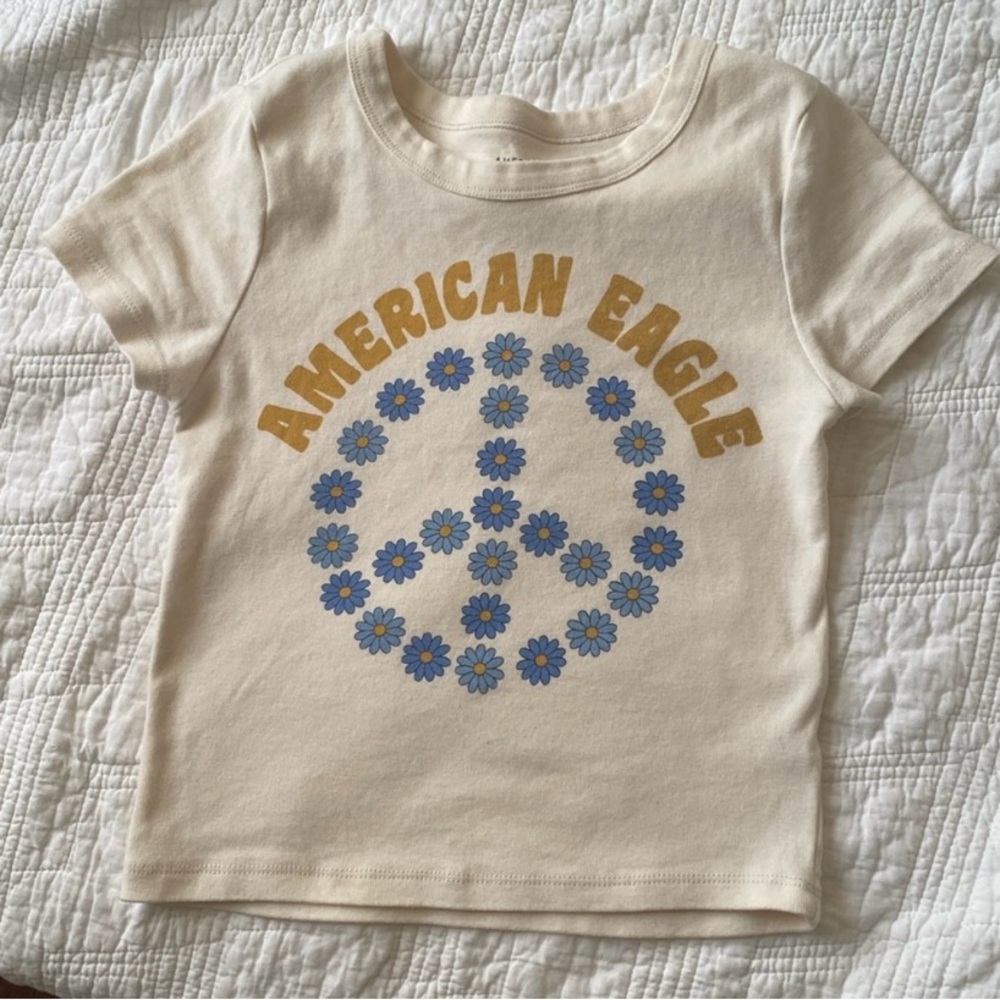 American Eagle Outfitters Cream Peace Sign T-Shirt